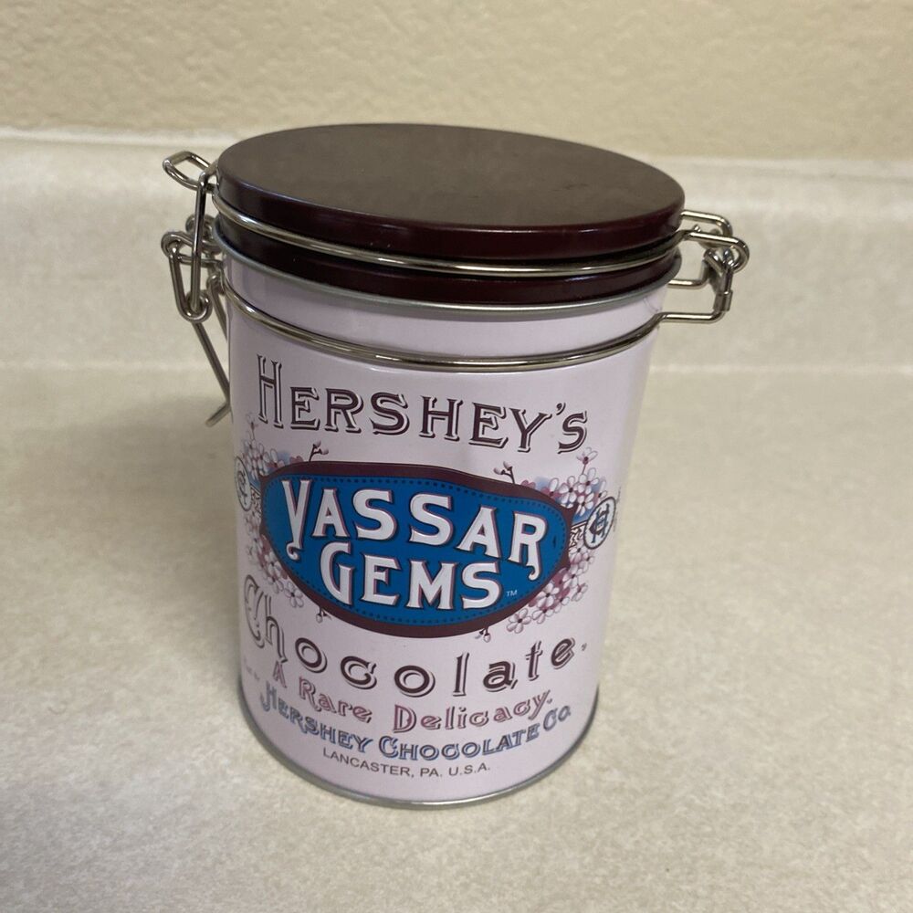 HERSHEY'S Chocolate Vassar Gems Collector Tin 2013